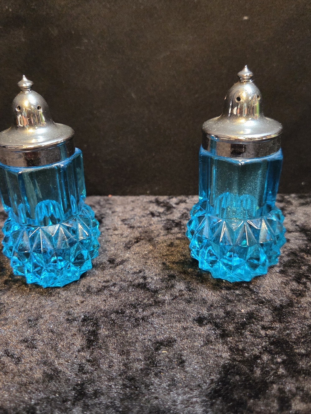 Vintage Indiana Glass AQUA BLUE Glass Salt & Pepper Shakers